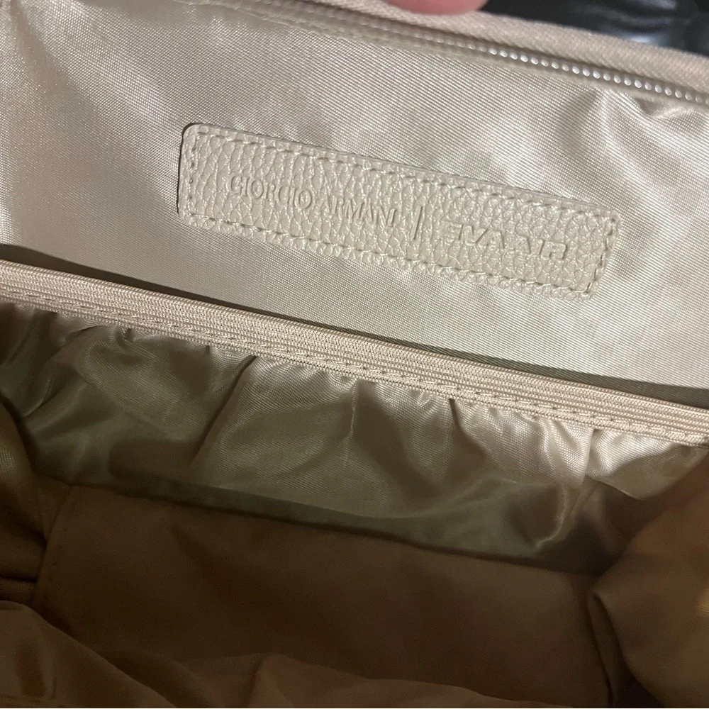 GIORGIO‎ ARMANI cosmetics bag+ Cad holder (Brand new)